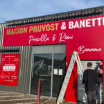 Image d'un panneau enseigne