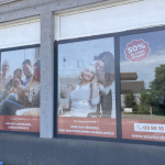 Image d'un stickers vitrine